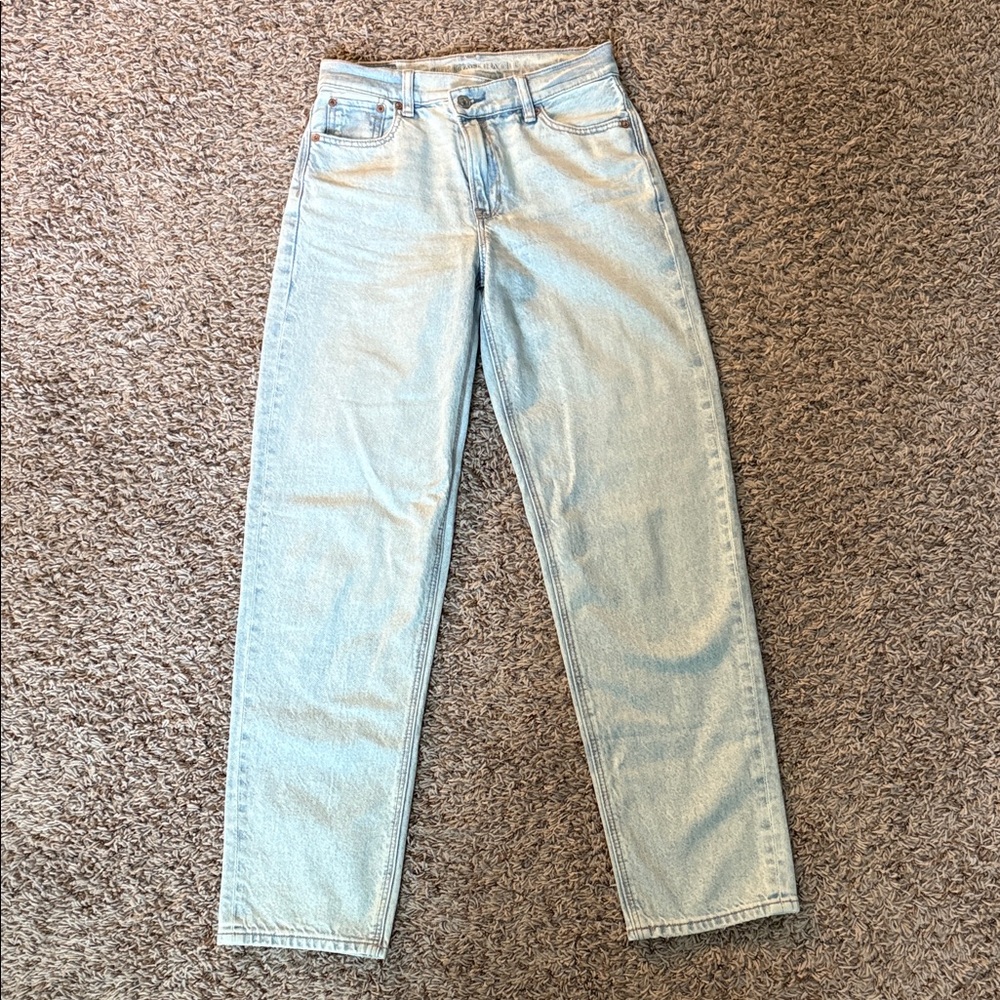 American Eagle Outfitters Light Wash Straight Leg Jeans